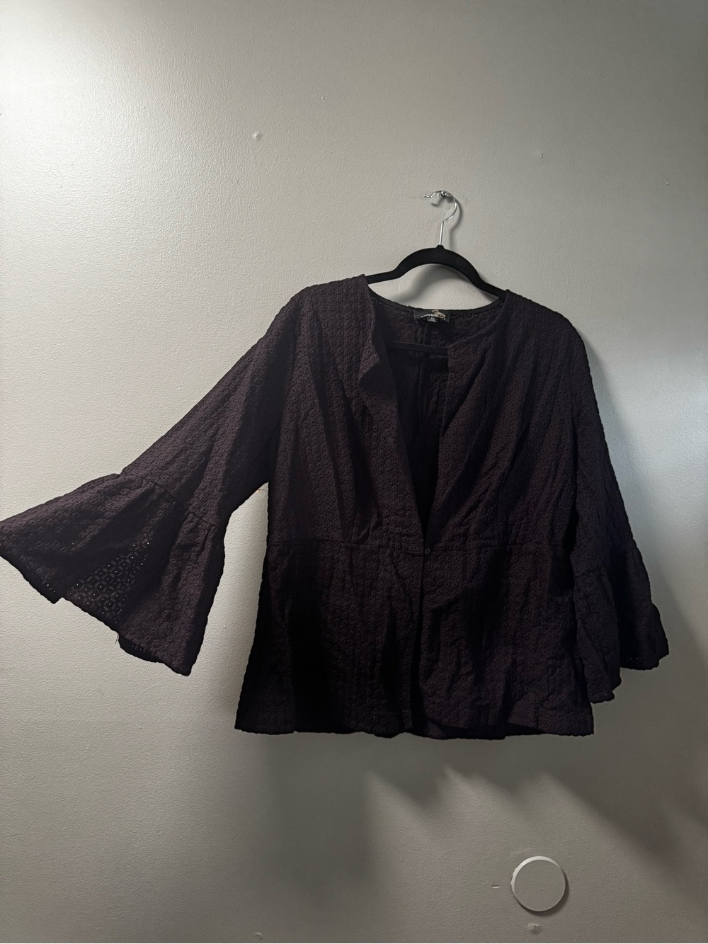 Suzanne Betro 2X Bell-Sleeve Eyelet Blouse in black